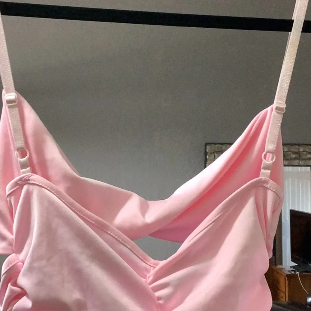 Pink Sleeveless  Bodycon Dress - Picture 3 of 8